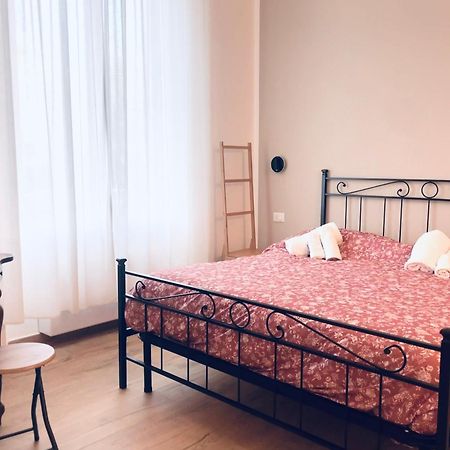 רומא Biffi 2 - Garbatella Rooms מראה חיצוני תמונה